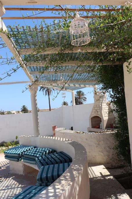 El Guecheine Vill La Reine Jerba Avec Piscineヴィラ エクステリア 写真