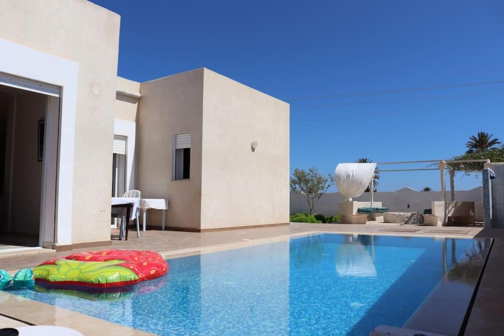 El Guecheine Vill La Reine Jerba Avec Piscineヴィラ エクステリア 写真